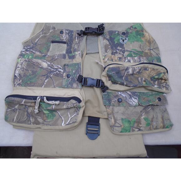 Scent Blocker Realtree Camo Hunting Vest M/L Ripstop Pocket W/ Detachable Seat - Picture 2 of 13